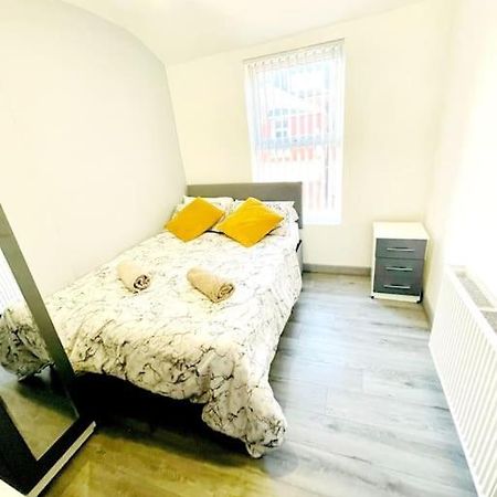 Entrepreneur Stays - 8 Guest House Liverpool Exterior photo